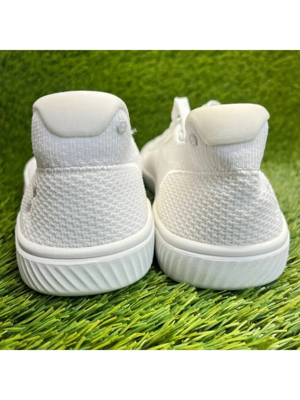 Flux Footwear Adapt Trainer White Mens Size 8.5 Athletic Knit Shoes Sneakers